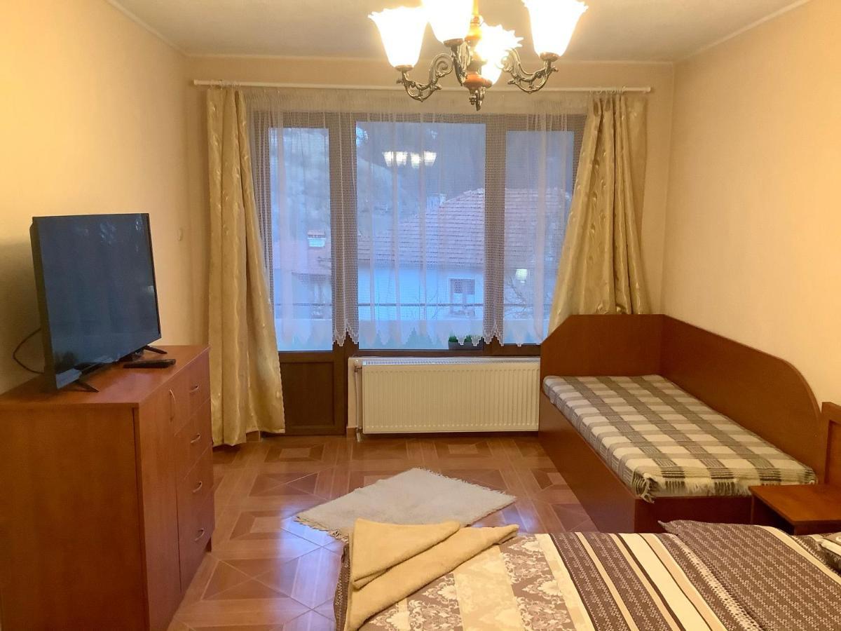 Приключение В Триград Lejlighed Eksteriør billede
